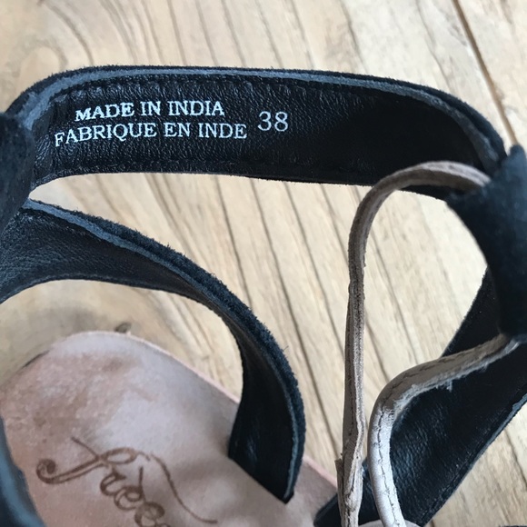 Free People Lace Up Flat Gladiator Sandals - Picture 4 of 8